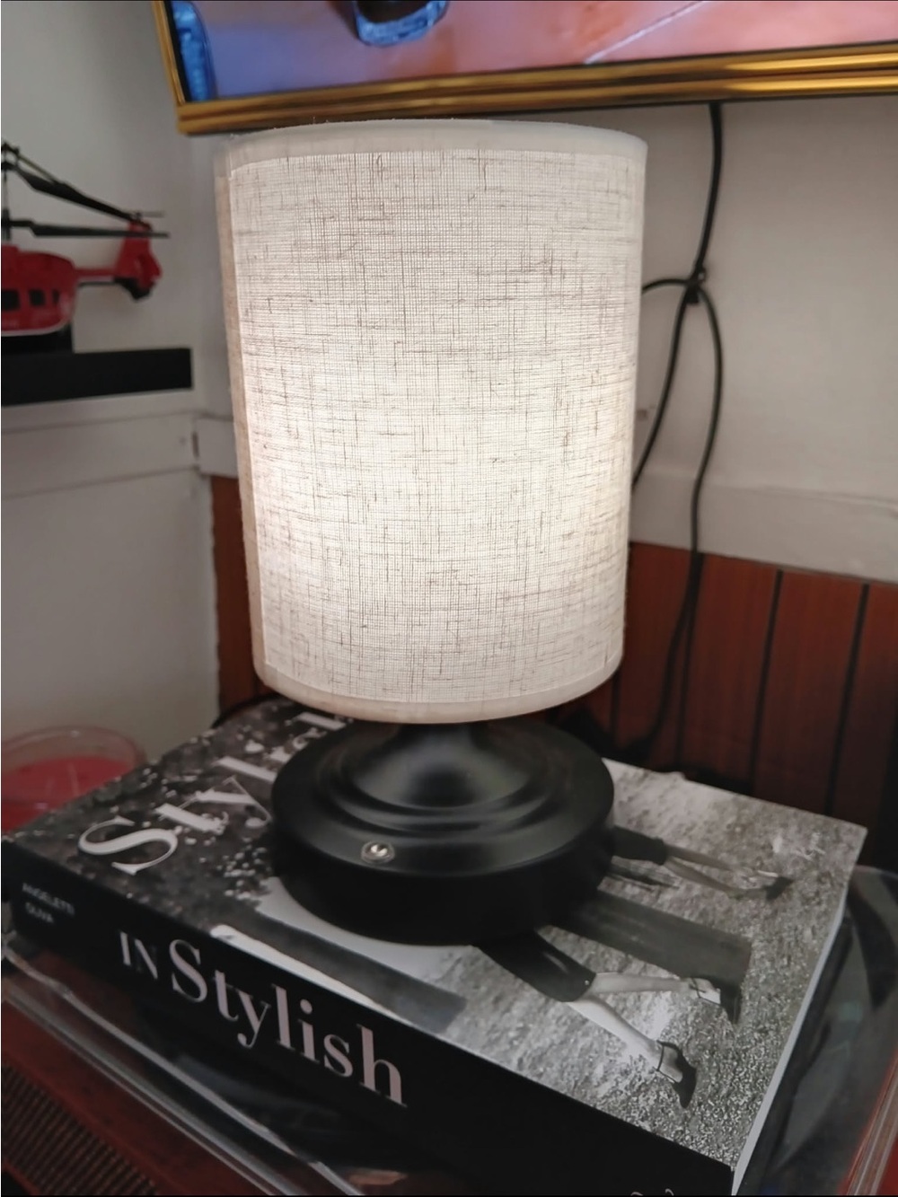 Classic Black Table Lamp with White Linen Shade - Home Accents